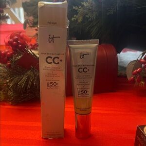 IT Cosmetics CC+ Cream in Fair Light with SPF 50+